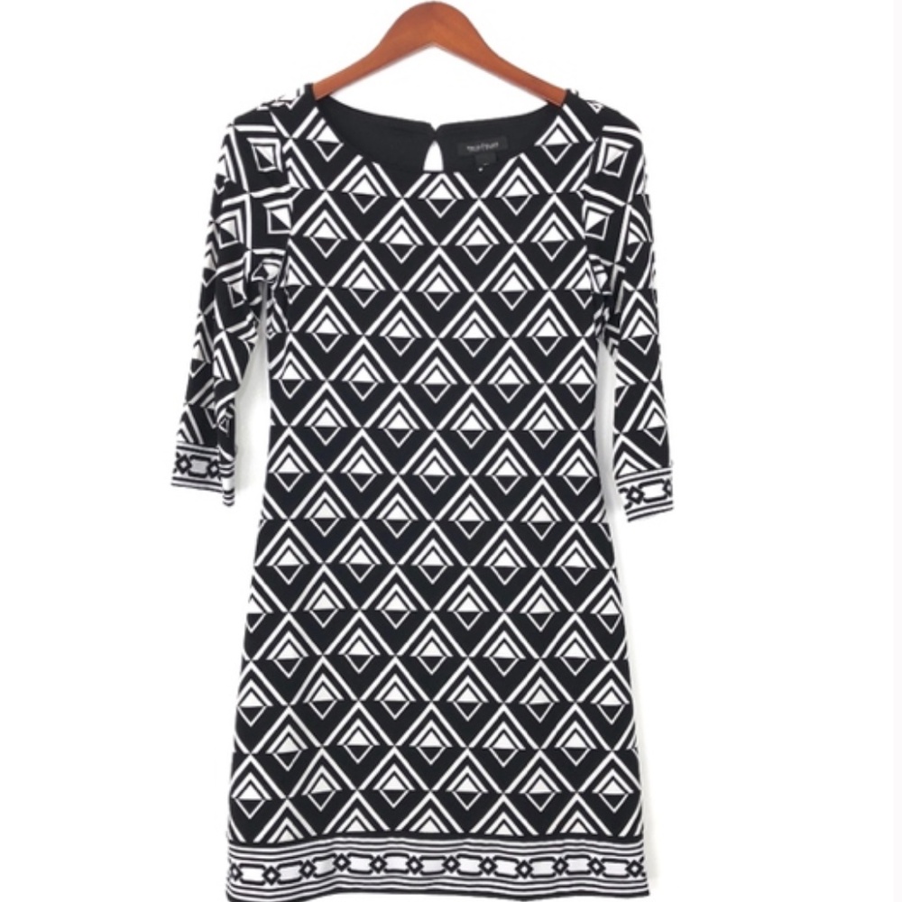 White House Black Market Geometric Shift Dress
